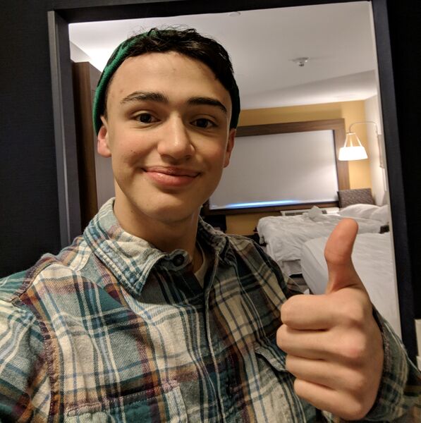 File:Andy Thumbs Up.jpg